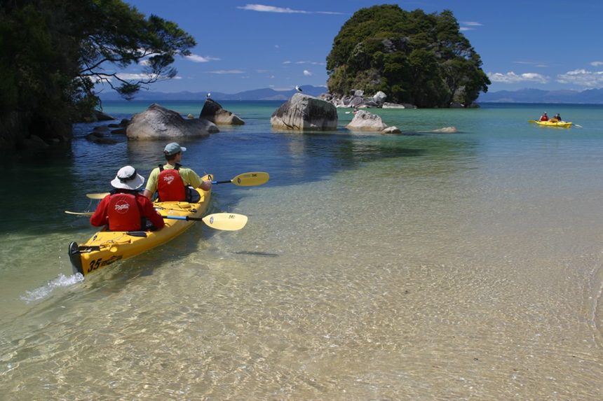 nz-country-info-abel-tasman-kayaking nz-country-info-abel-tasman-kayaking